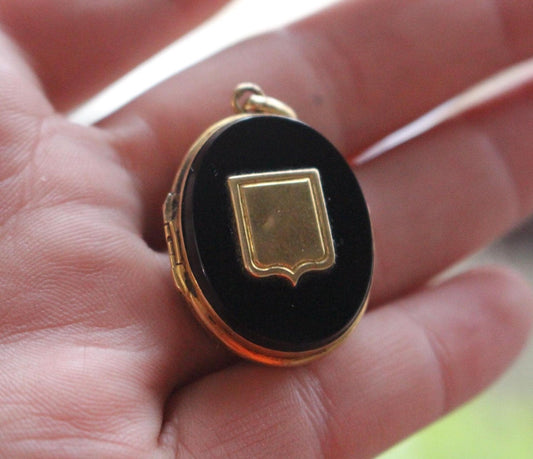 Pendentif ancien porte-photo blason en or 18K et onyx