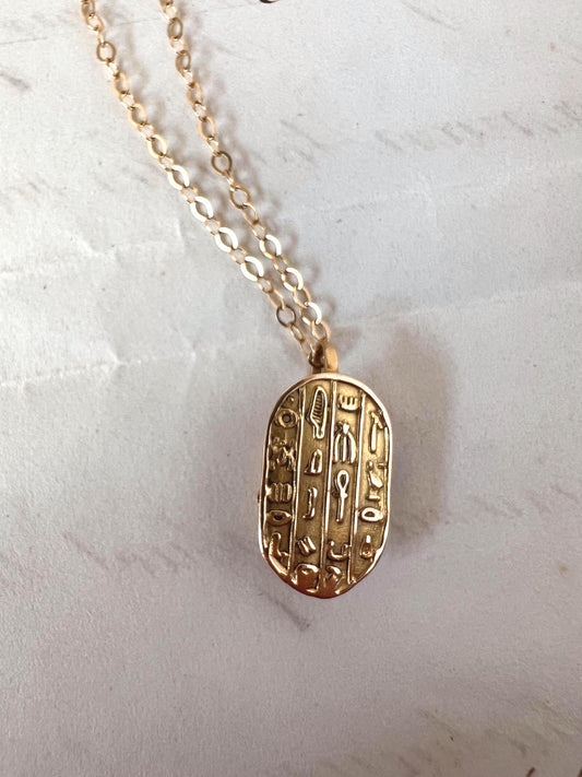 Pendentif ancien scarabée égyptisant or 18K , Egyptian Revival années 1920