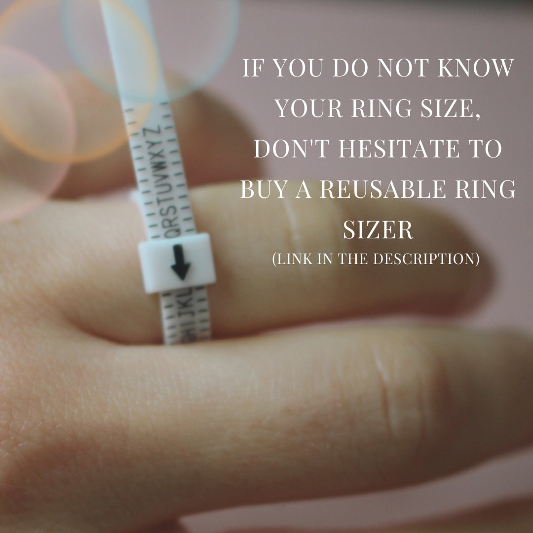 Bague Tank en or rose 18k orné d'un diamant GVS 0,10ct – Chevalière femme vintage style Art Déco années 40