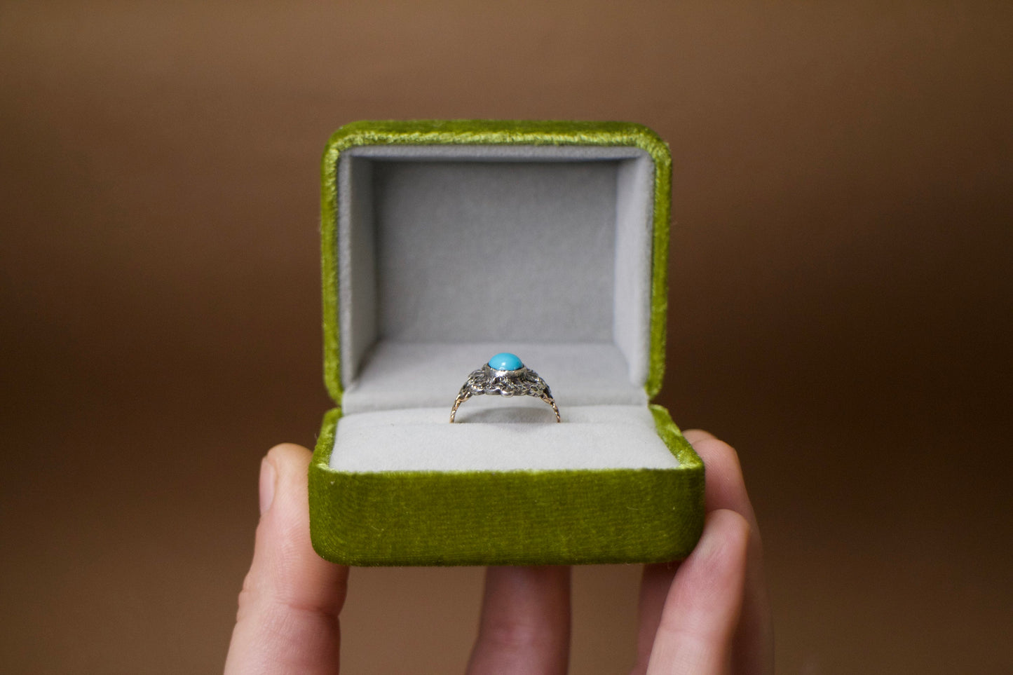 Bague ancienne Napoléon III en or 18 carats, argent, cabochon de turquoise et marcassites