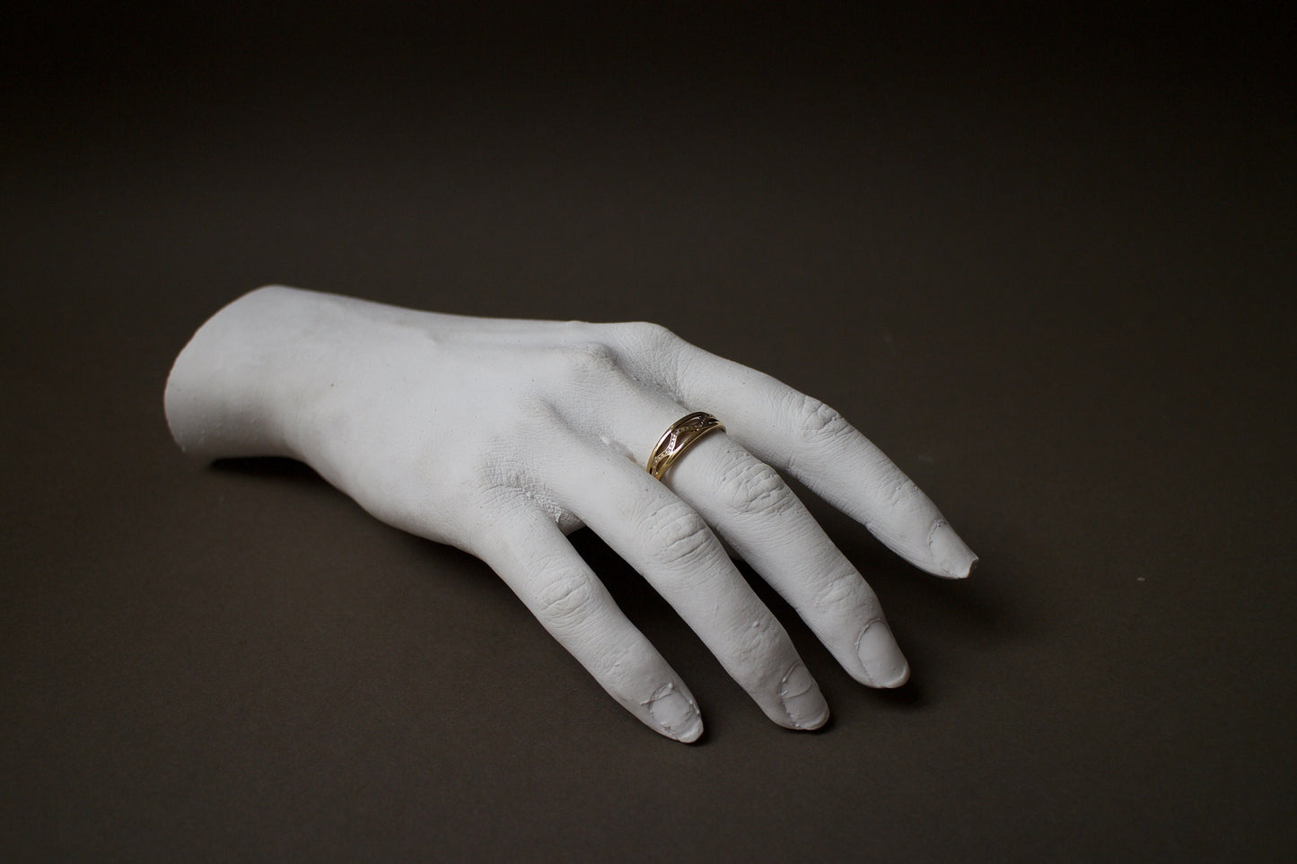 Bague vintage serpent ajourée en or jaune 18K – motif ondulé, diamants