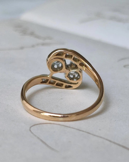 Bague ancienne "Toi & Moi" en or 18K jaune et gris 18k, diamants taille ancienne 0,20ct, bijou Belle Époque