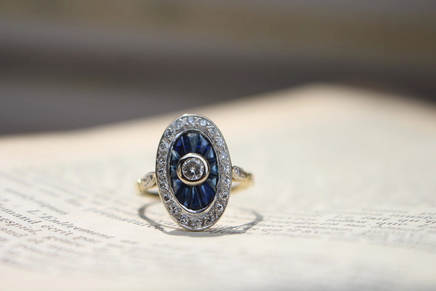 Bague Art Déco en or 18K diamant et saphirs