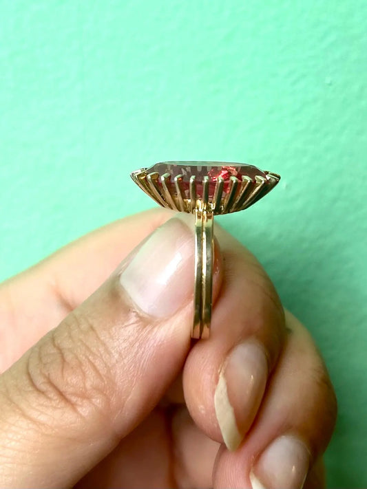 Bague cocktail or 18k et saphir rose orangé – Bijou statement vintage chic