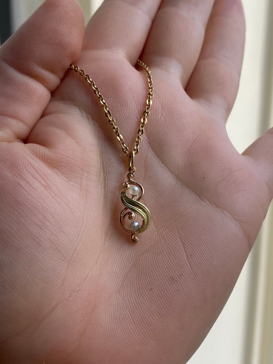Pendentif vintage Art nouveau en or 18k et perles