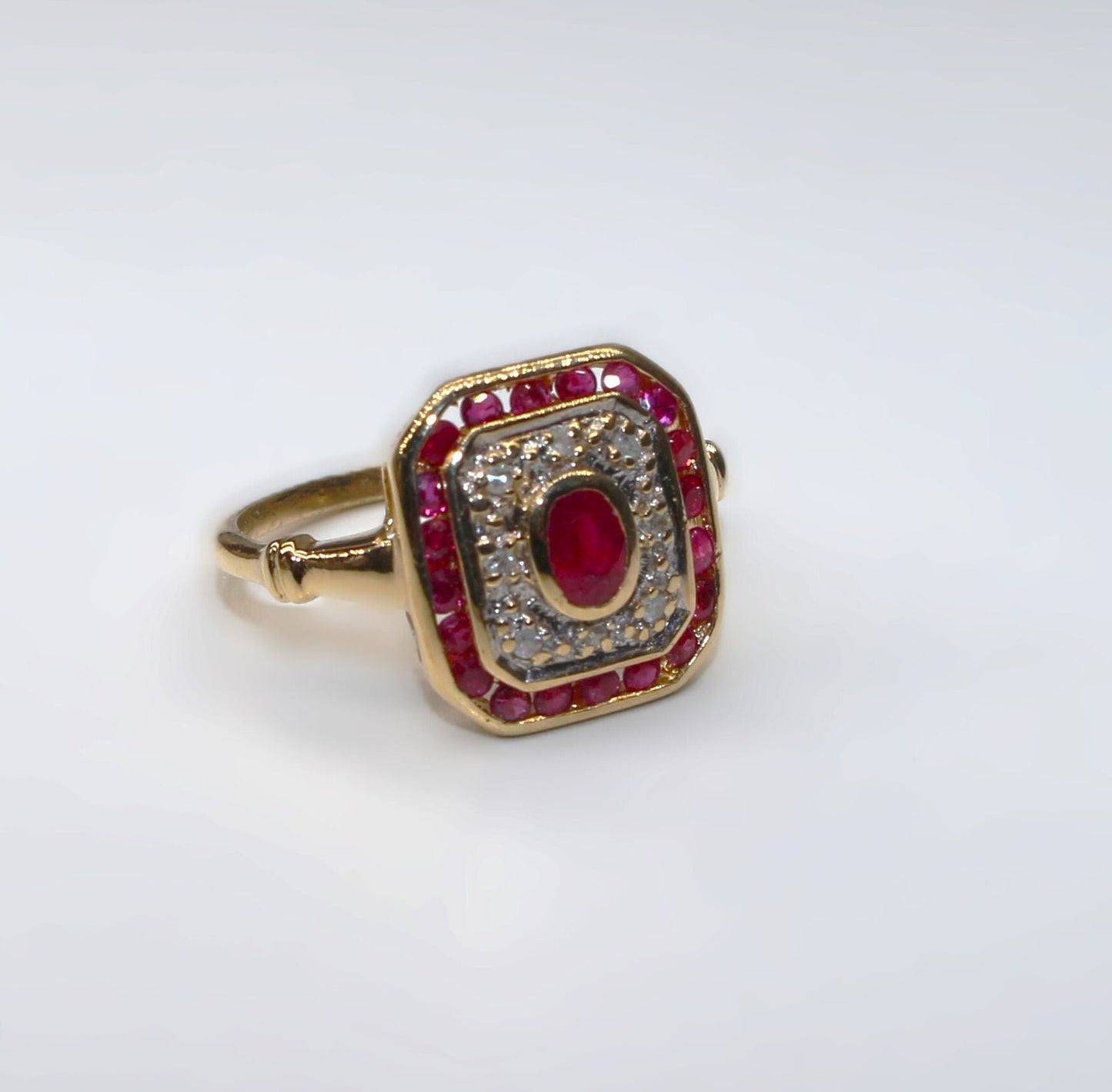 Bague or 18K Art Déco rubis et diamants, Bague de fiancailles ancienne rubis