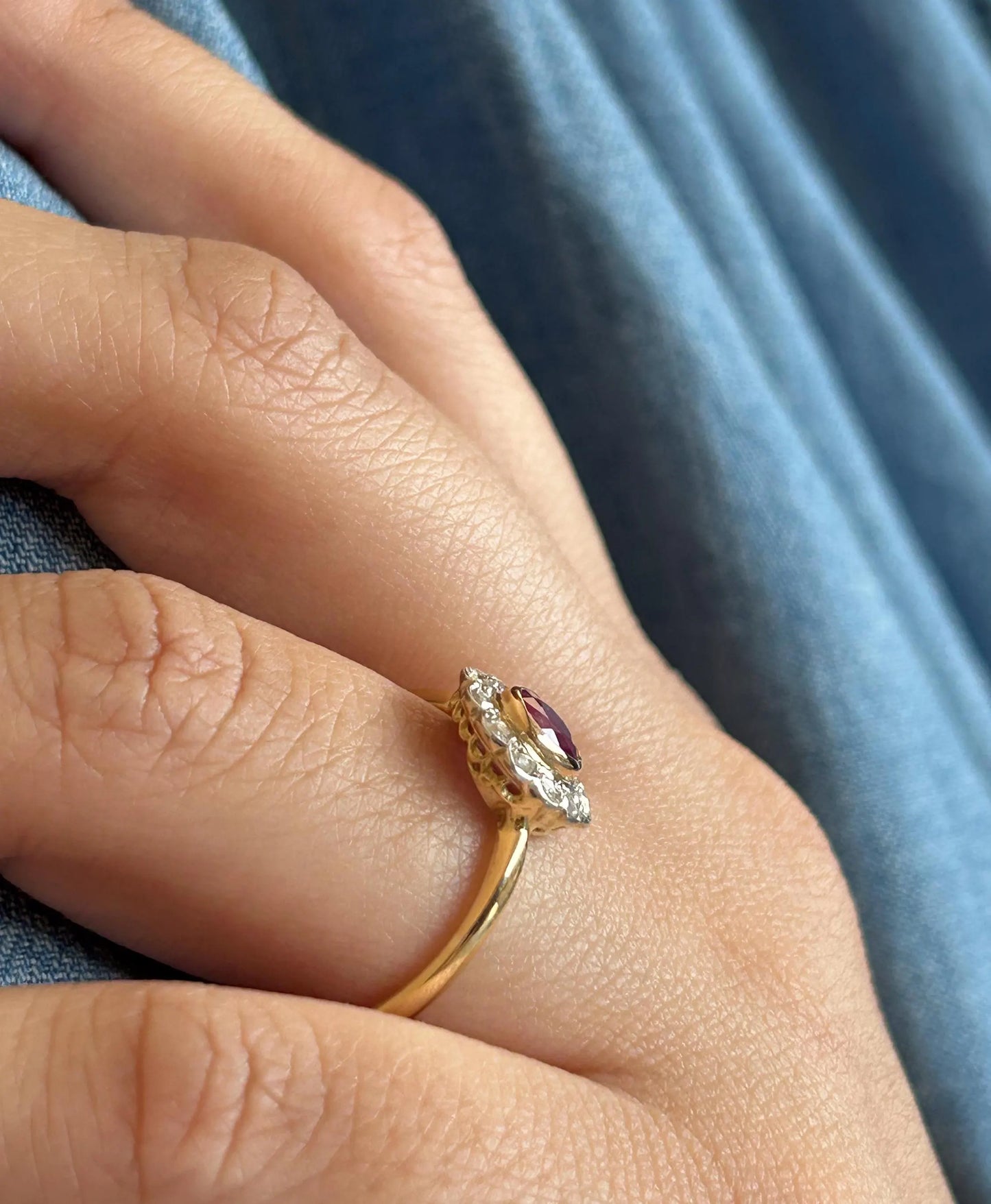 Bague ancienne pompadour rubis diamants taille rose or 18k Belle Époque