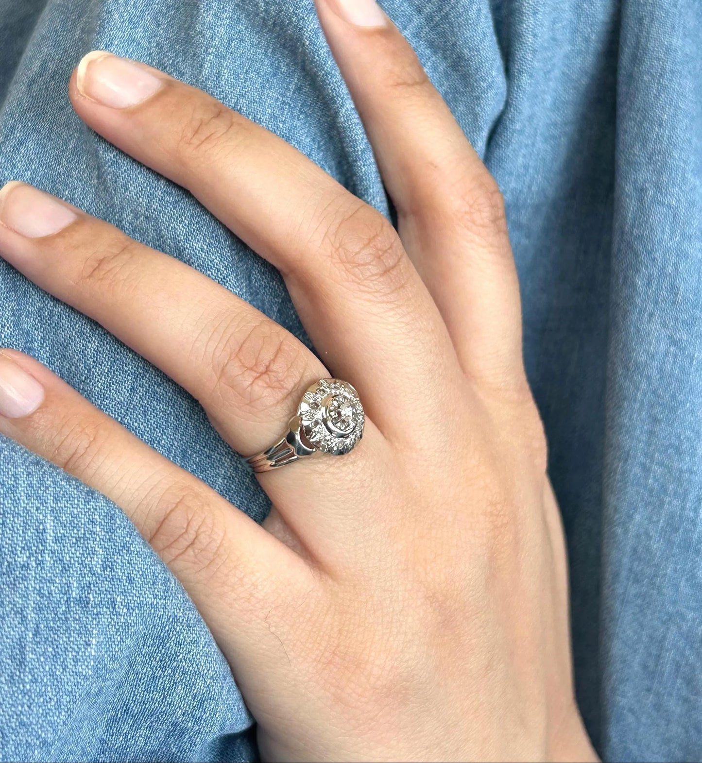 Bague ancienne diamant taille rose halo or gris 18k Art Déco