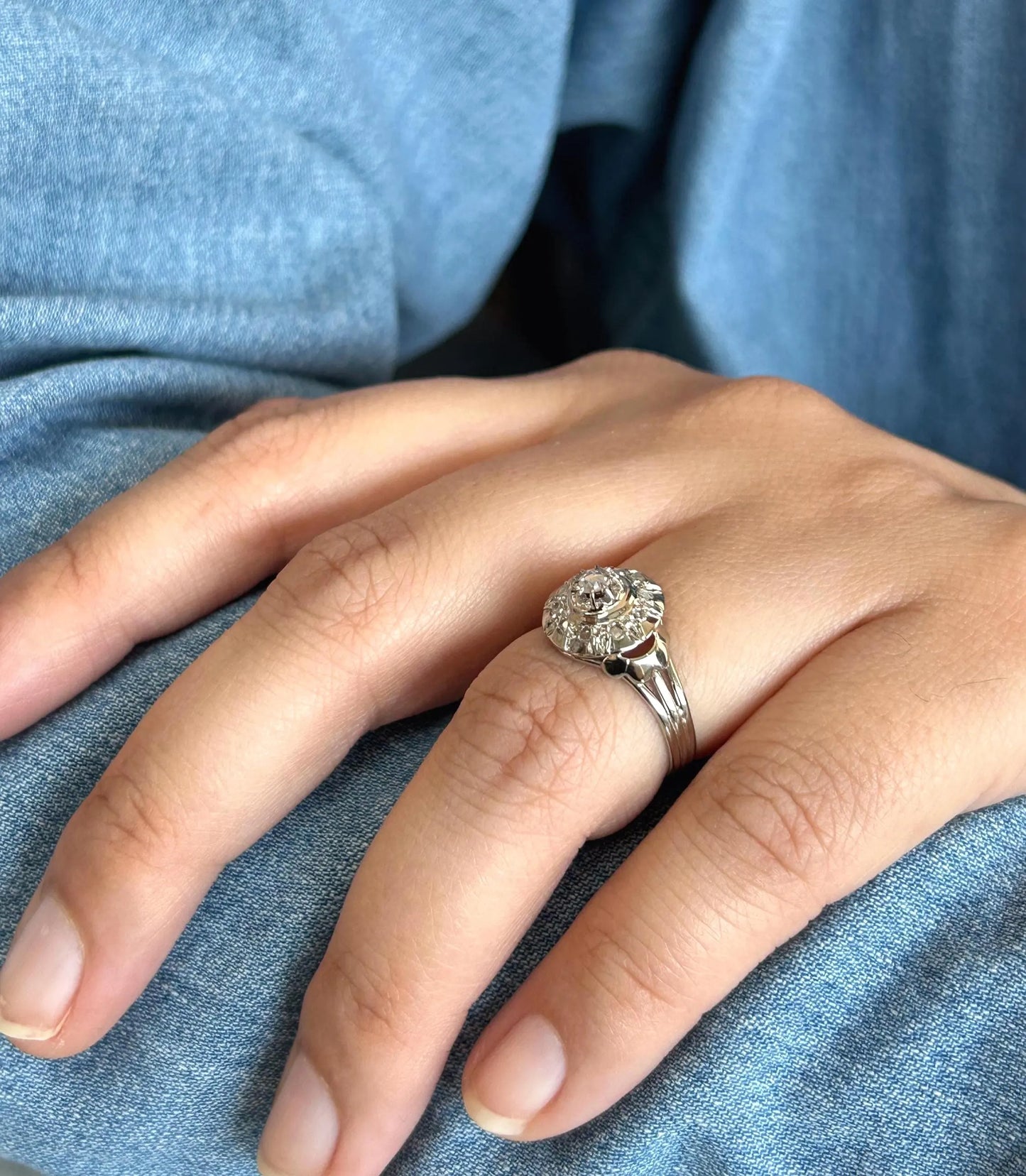 Bague ancienne diamant taille rose halo or gris 18k Art Déco