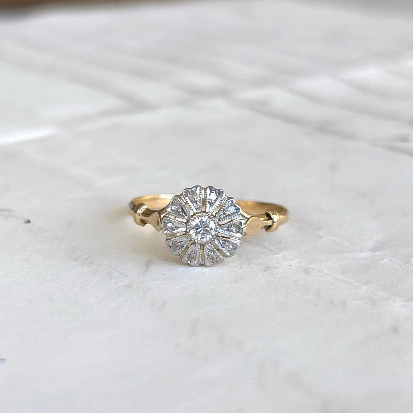 Bague marguerite ancienne diamant or 18k Belle Époque