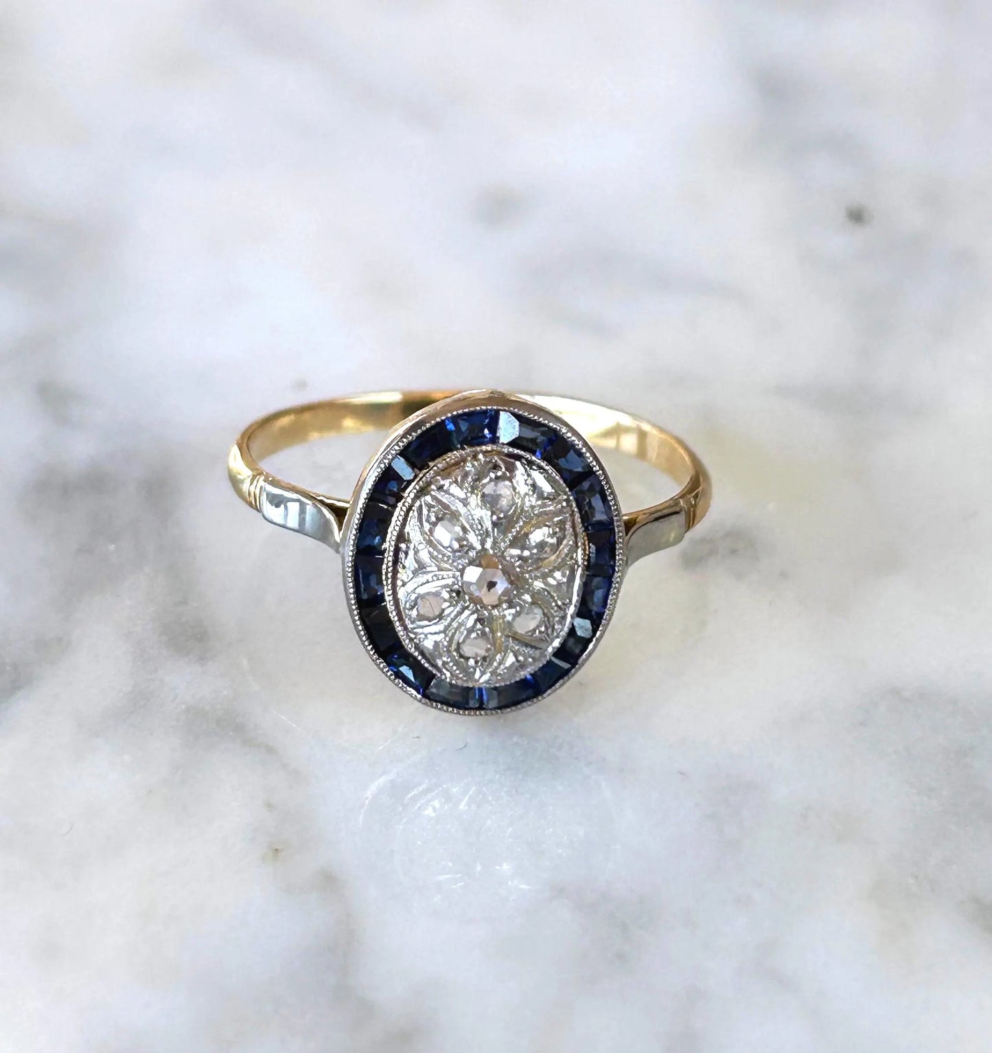 Bague ancienne Belle Époque or 18k diamants taille rose et saphirs calibrés