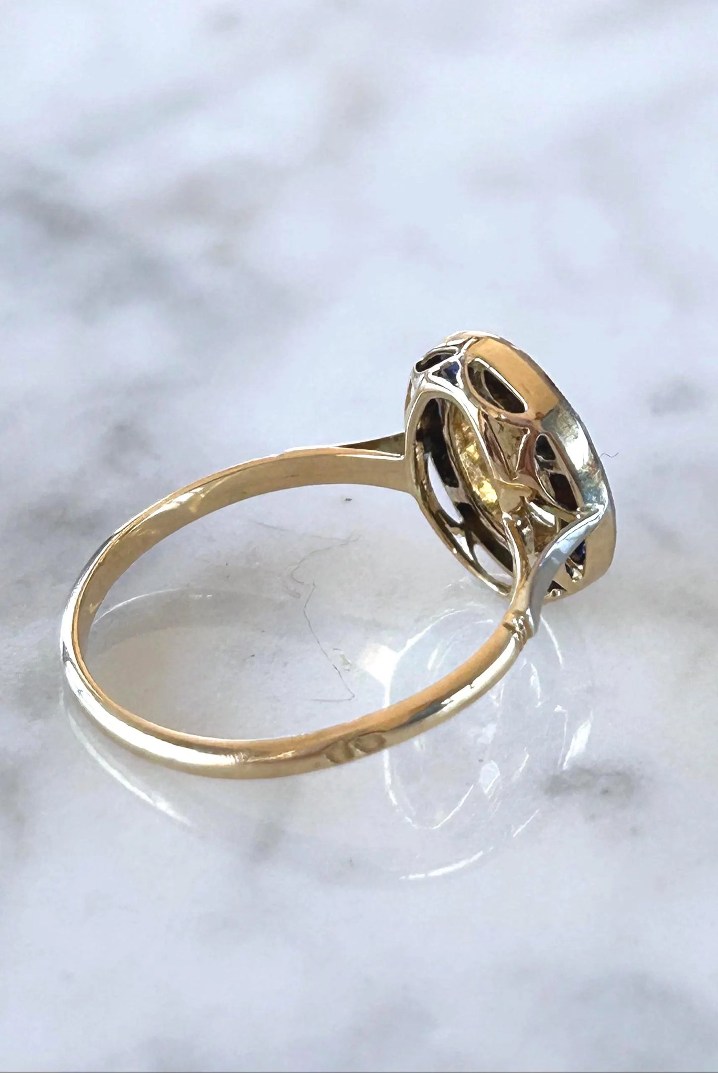 Bague ancienne Belle Époque or 18k diamants taille rose et saphirs calibrés