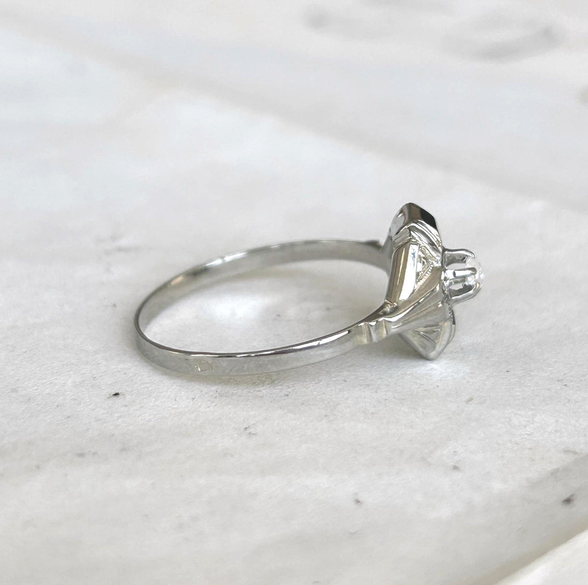 Bague Art Déco en or 18K et diamant taille rose, Bague ancienne années 1920-1930