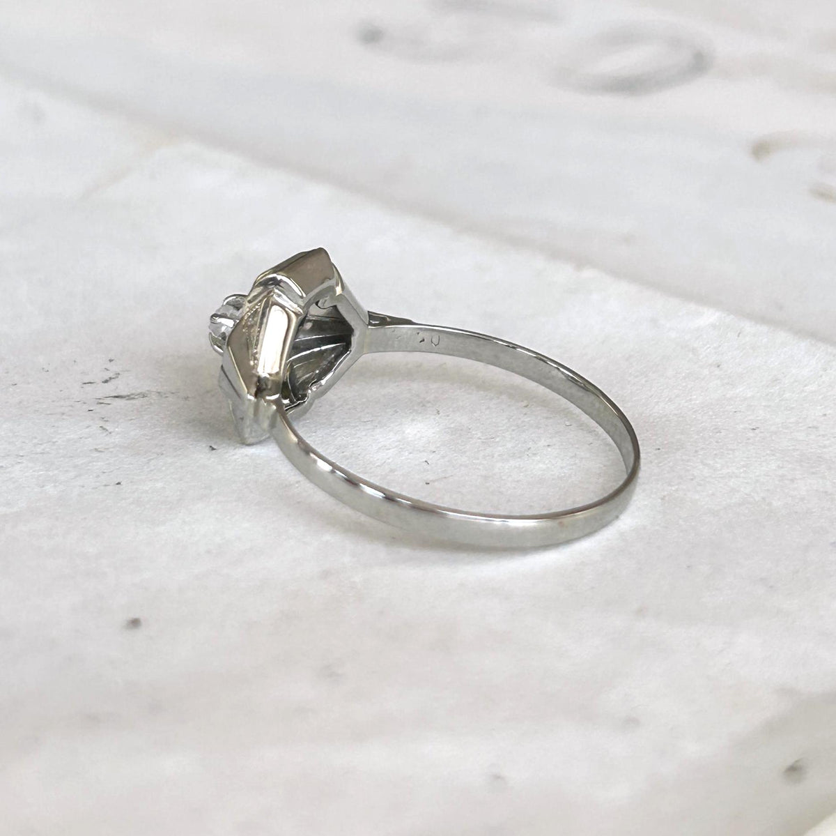 Bague Art Déco en or 18K et diamant taille rose, Bague ancienne années 1920-1930