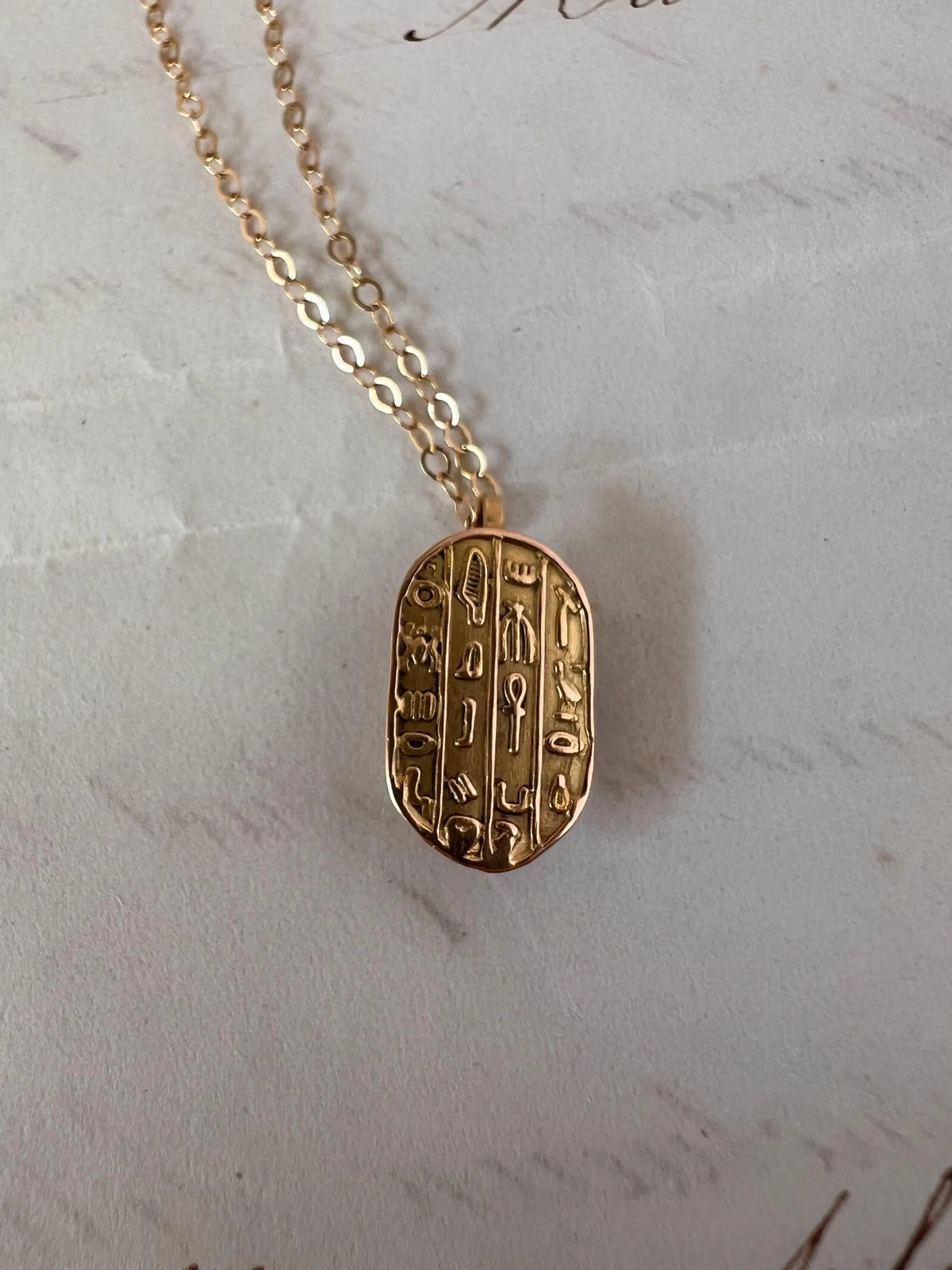 Pendentif ancien scarabée égyptisant or 18K , Egyptian Revival années 1920