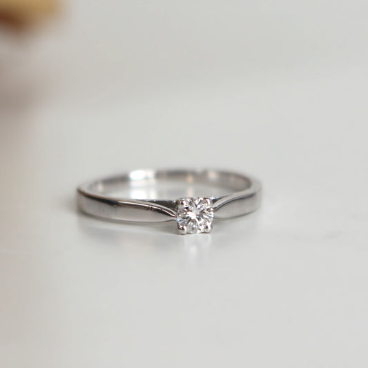 Bague de fiançailles en or blanc 18k, Solitaire diamant naturel 0,14 ct