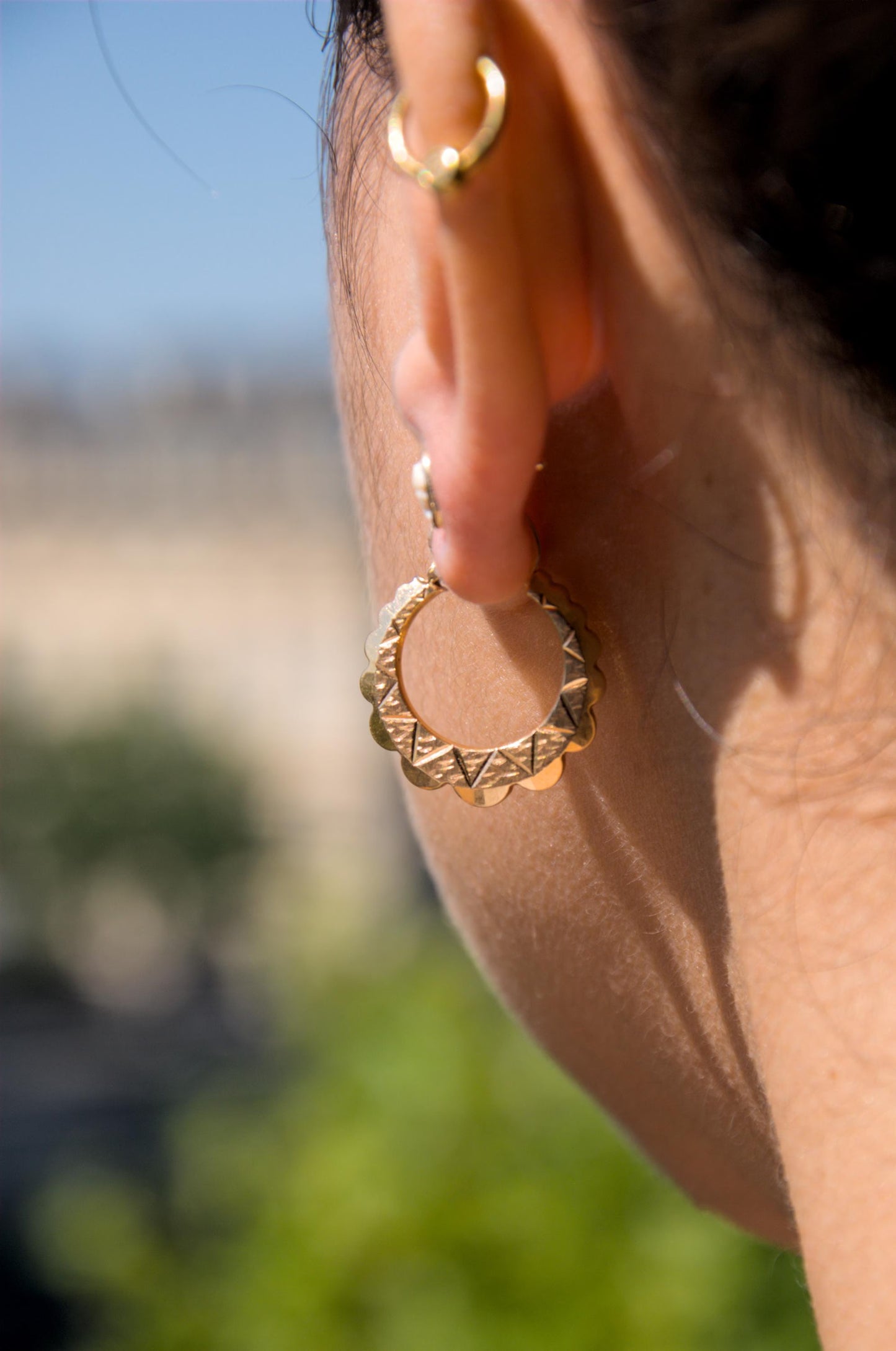 Créoles Vintage texturées en or 18K, style bohème chic