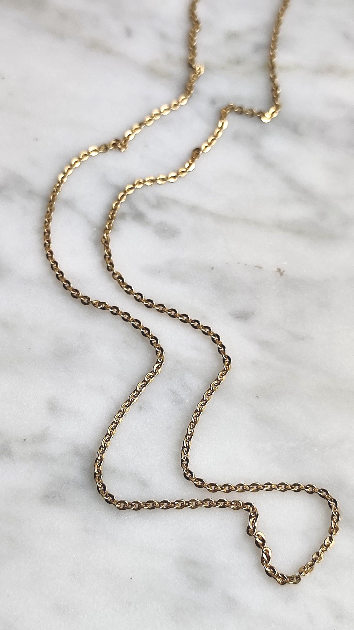 Chaine ancienne à maille limée en or jaune 750, 18k