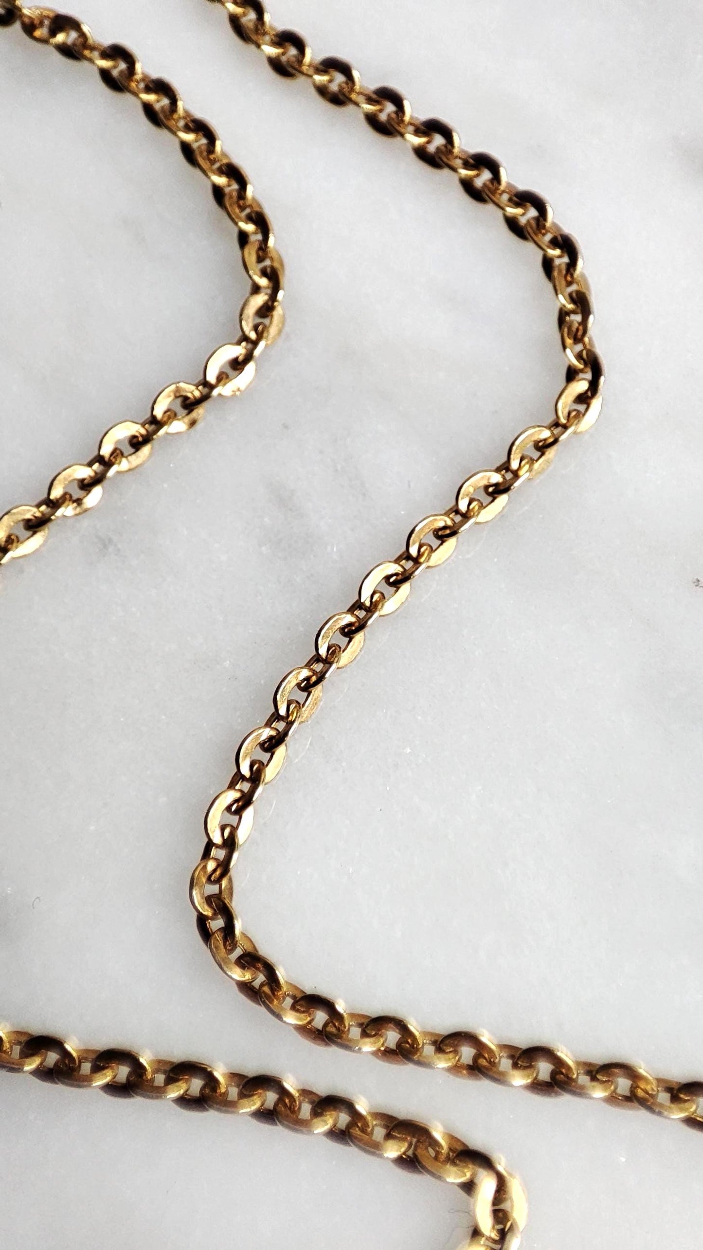 Chaine ancienne à maille limée en or jaune 750, 18k