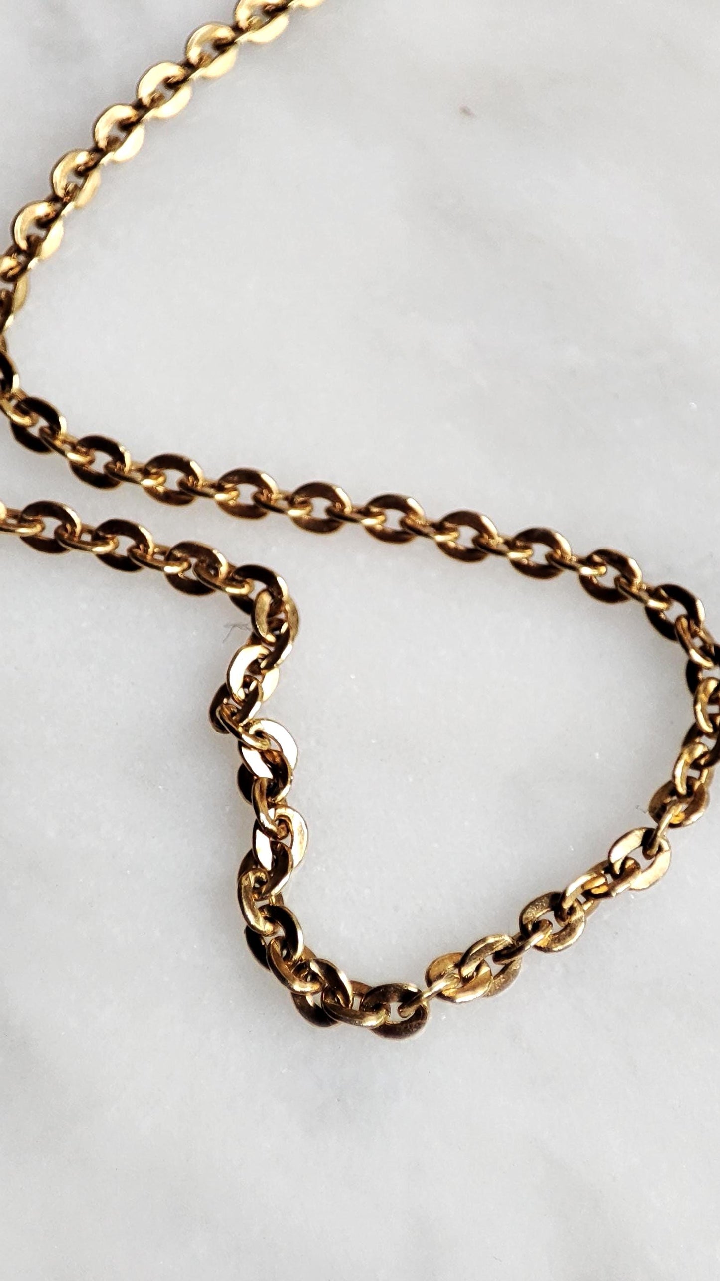 Chaine ancienne à maille limée en or jaune 750, 18k