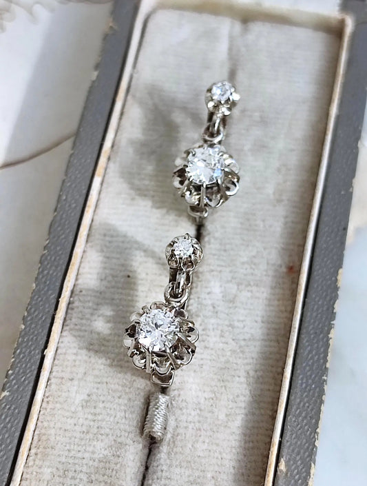 Dormeuses anciennes en or gris 18K ornées de diamants taille ancienne 0,5 ct – vers 1930