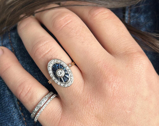Bague Art Déco  en or 18K diamant et saphirs